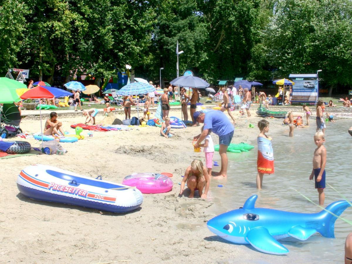 Holiday Home Balatontourist Fuered-1 By Interhome بالاتونفوريد المظهر الخارجي الصورة