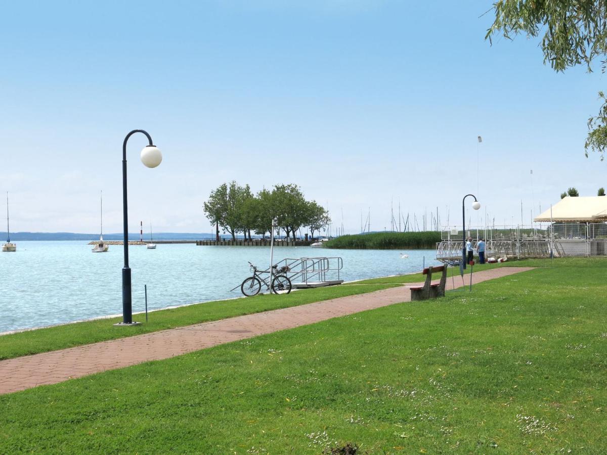 Holiday Home Balatontourist Fuered-1 By Interhome بالاتونفوريد المظهر الخارجي الصورة